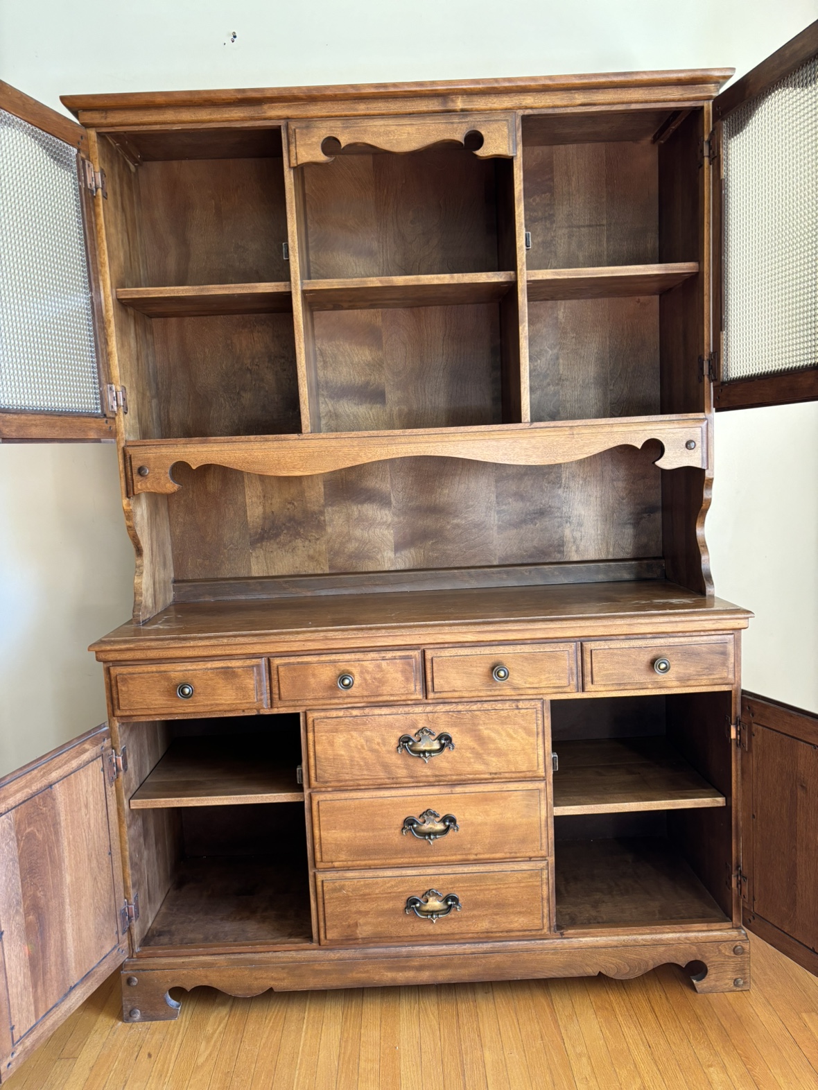 Wooden Hutch Buffet - photo 2