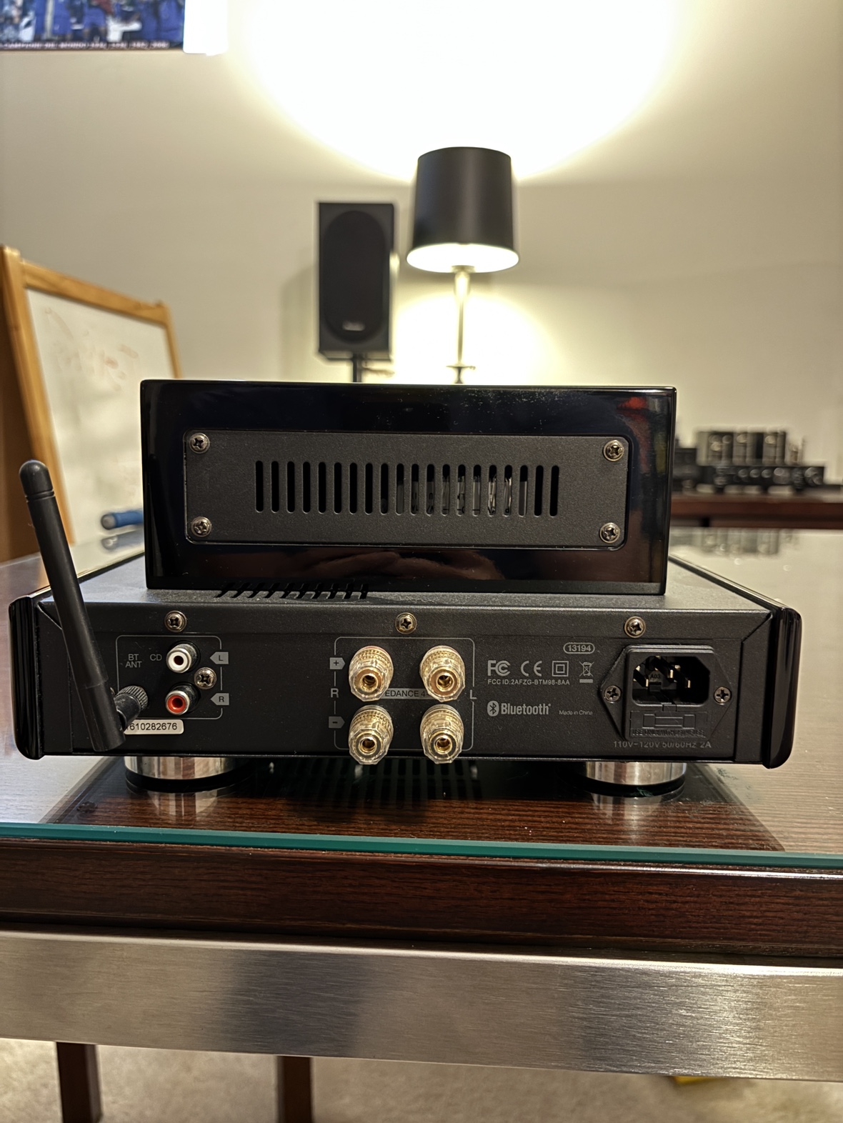 Monoprice Tube Amplifier - photo 2