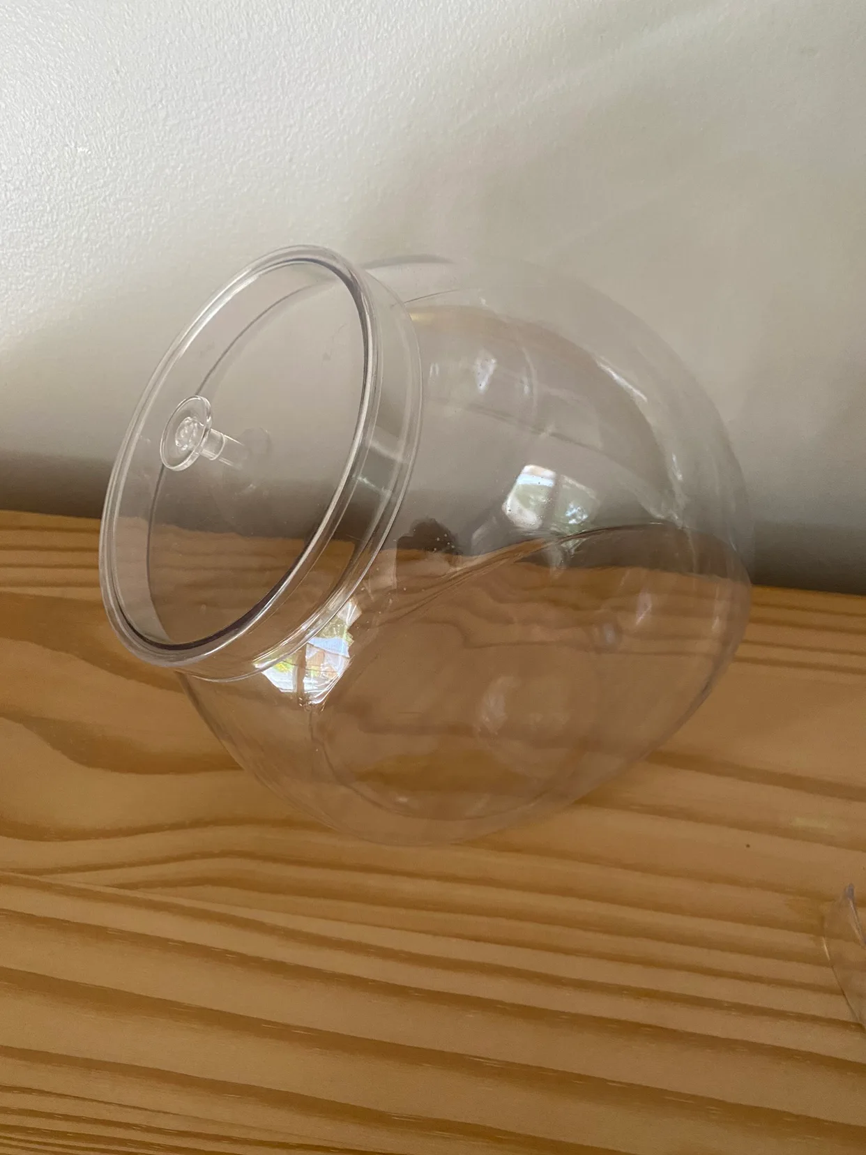 4 Clear Plastic Party Containers with Serving Utensils image indicator(3)