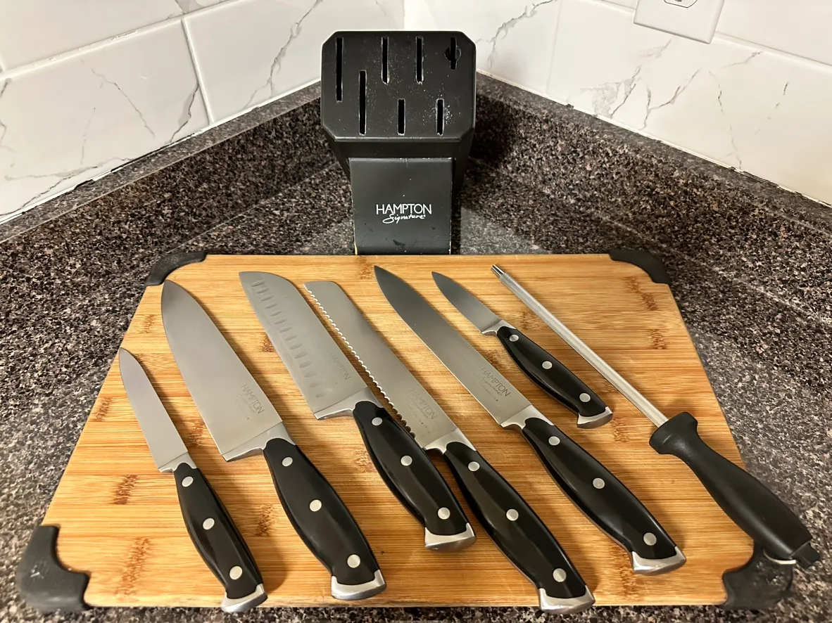 Knife Set Hampton Signature  ($12) thumbnail