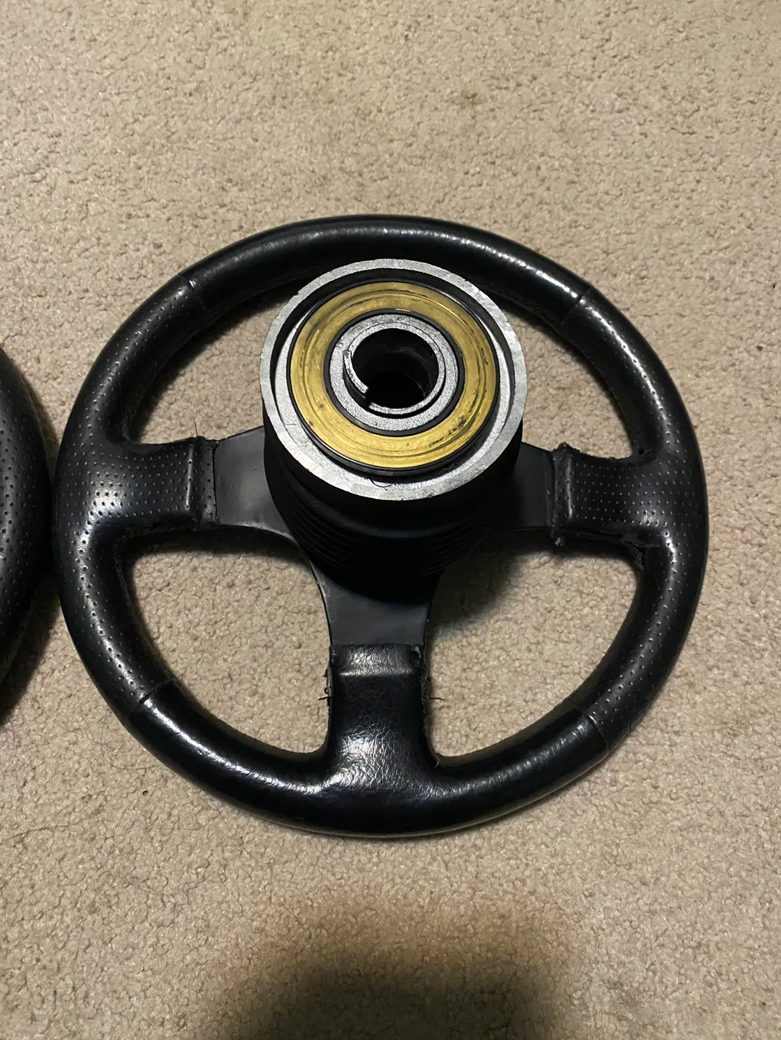 12” racing steering wheels new/used (delivery available) image indicator(8)