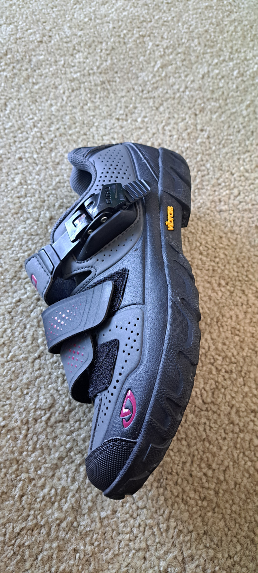 Giro Women's Cycling Shoes, Size 37.5 - photo 2