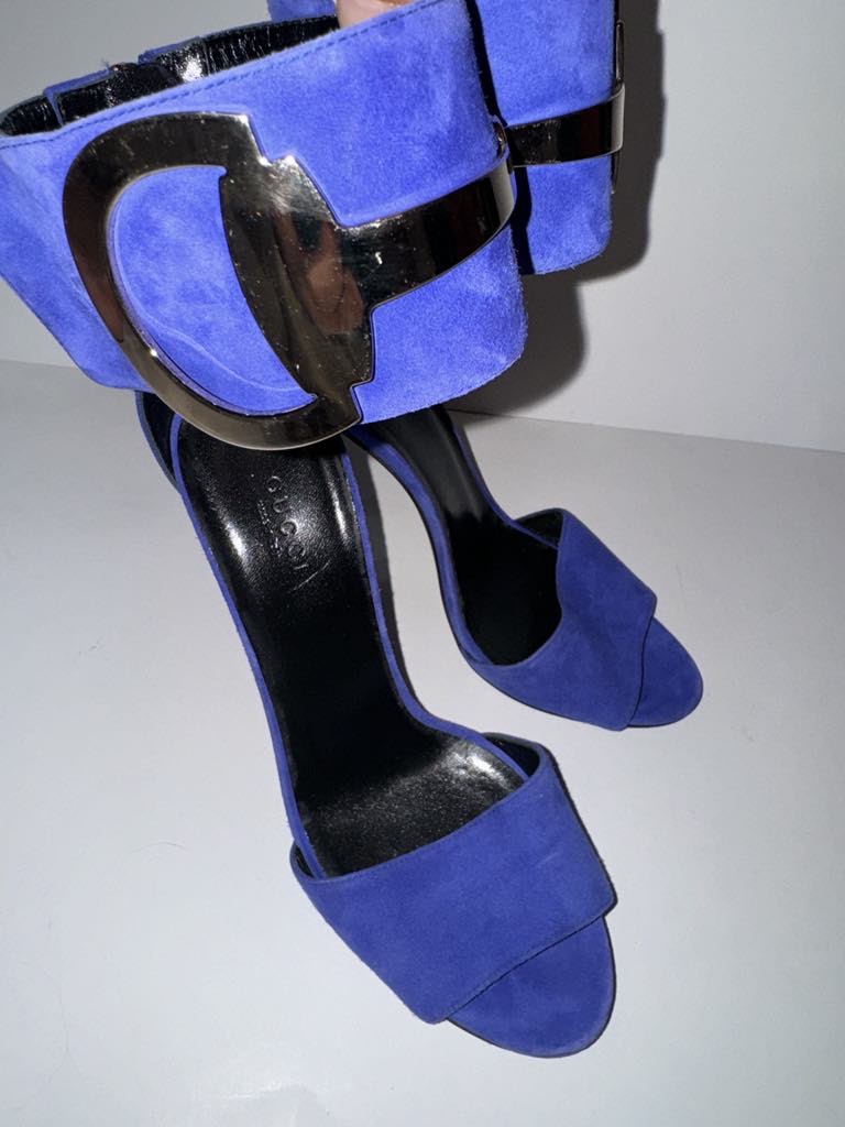 Gucci Purple Suede Heels - photo 2