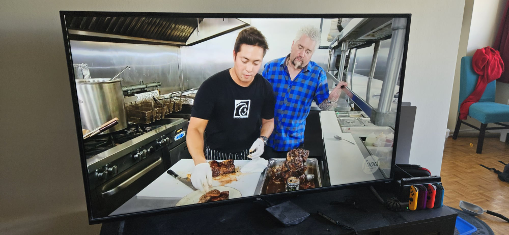TCL 55" 4K TV - photo 2