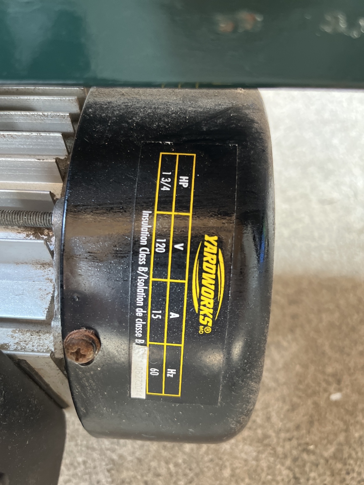Yardworks 1 3/4 HP 15 amp Electric Log Splitter - photo 2