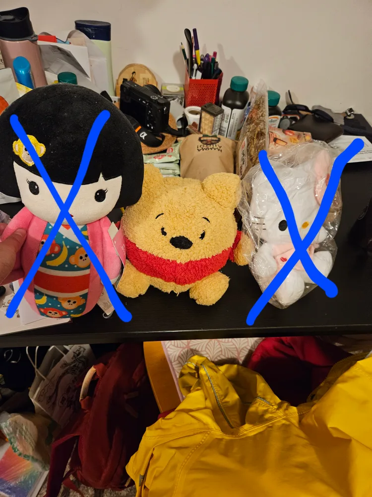Plush Toys (Winnie the Pooh) thumbnail