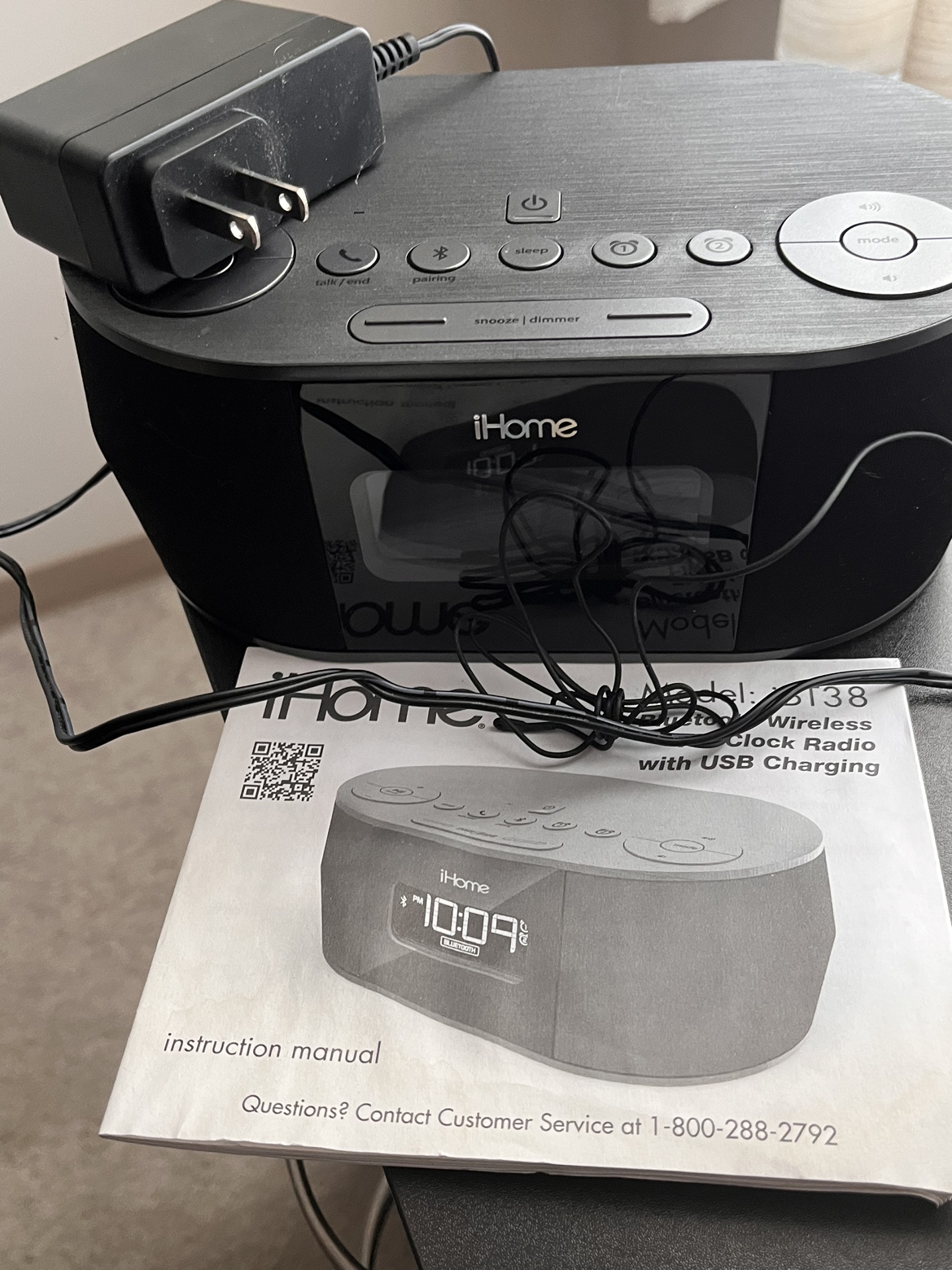 iHome Clock Radio with USB Charging