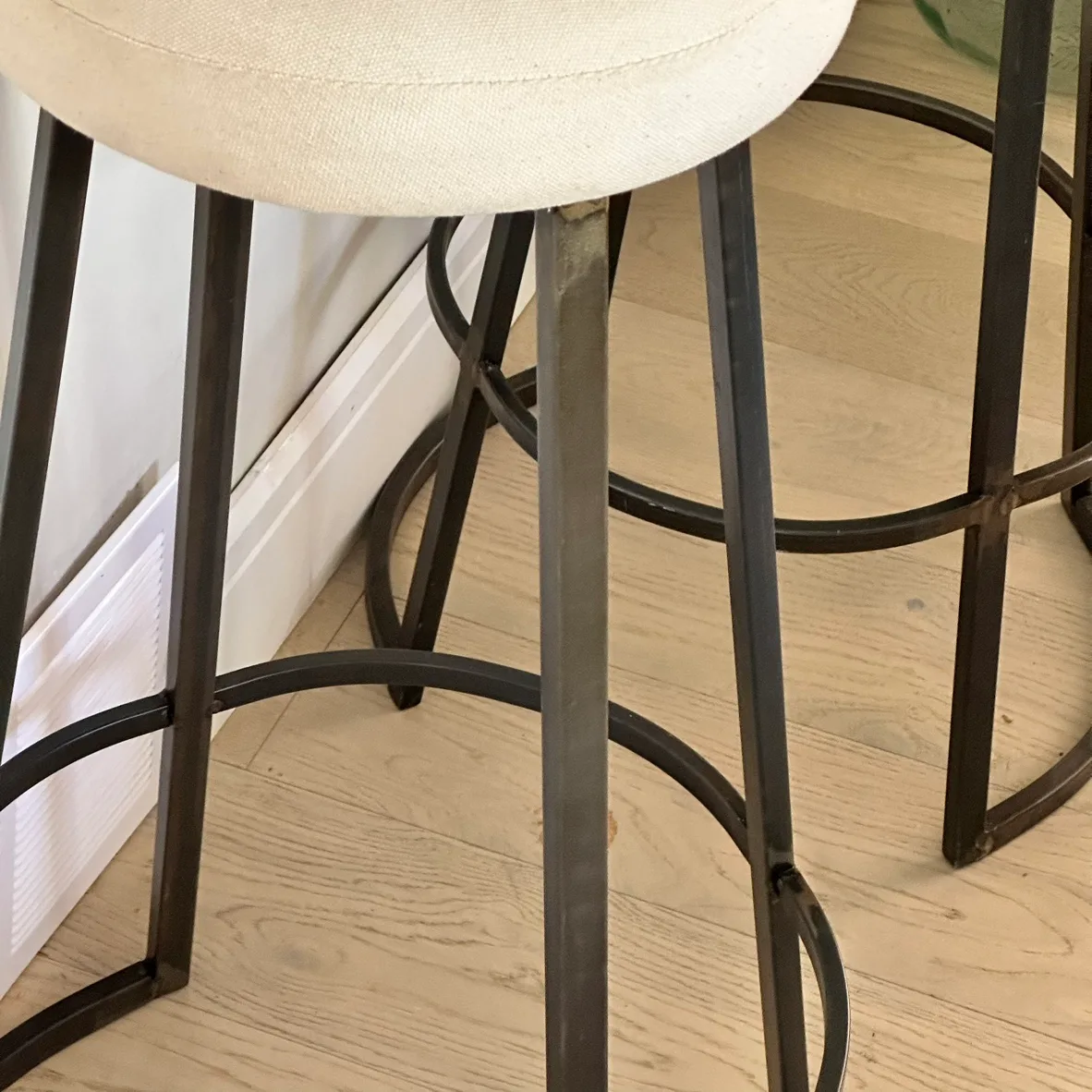 Set of 2 Metal Framed Backless bar Stool Black & White image indicator(6)