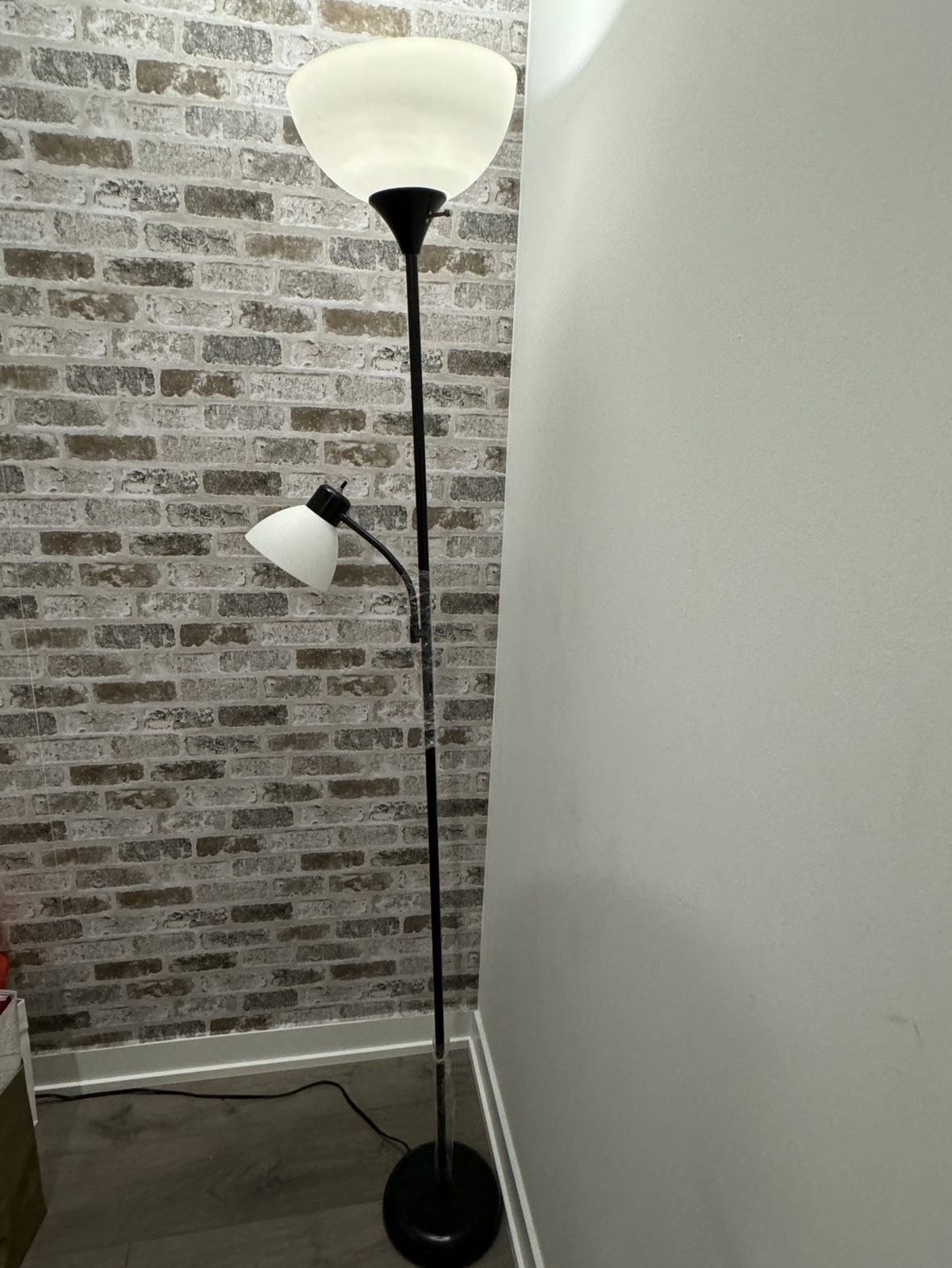 MOVING OUT SALE - Black Floor Lamp with Reading Light - photo 2