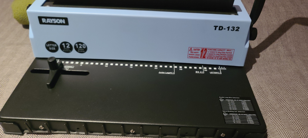 Rayson TD-132 punchhold and wire binding machine - photo 5