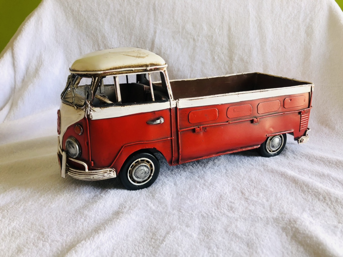 VOLKSWAGEN TOY PICKUP - photo 3