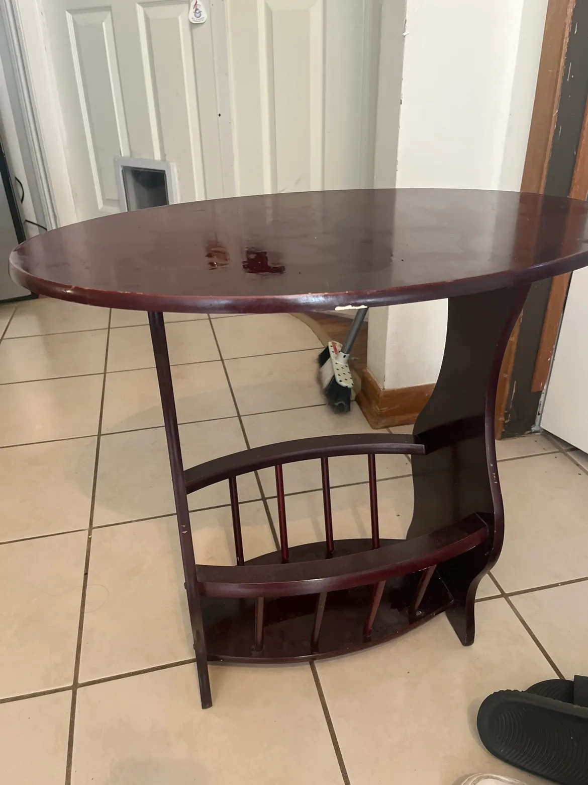 Magazine Rack End Table thumbnail