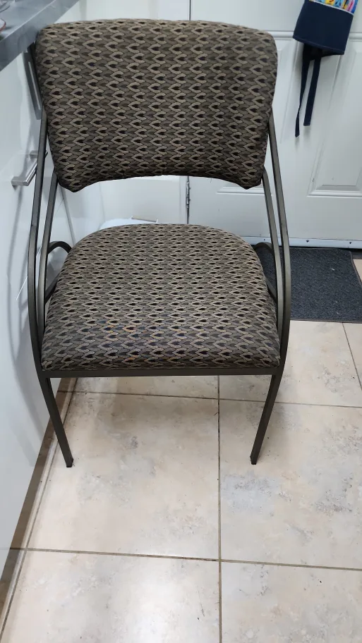 Metal Dining Chair 4pzas. thumbnail