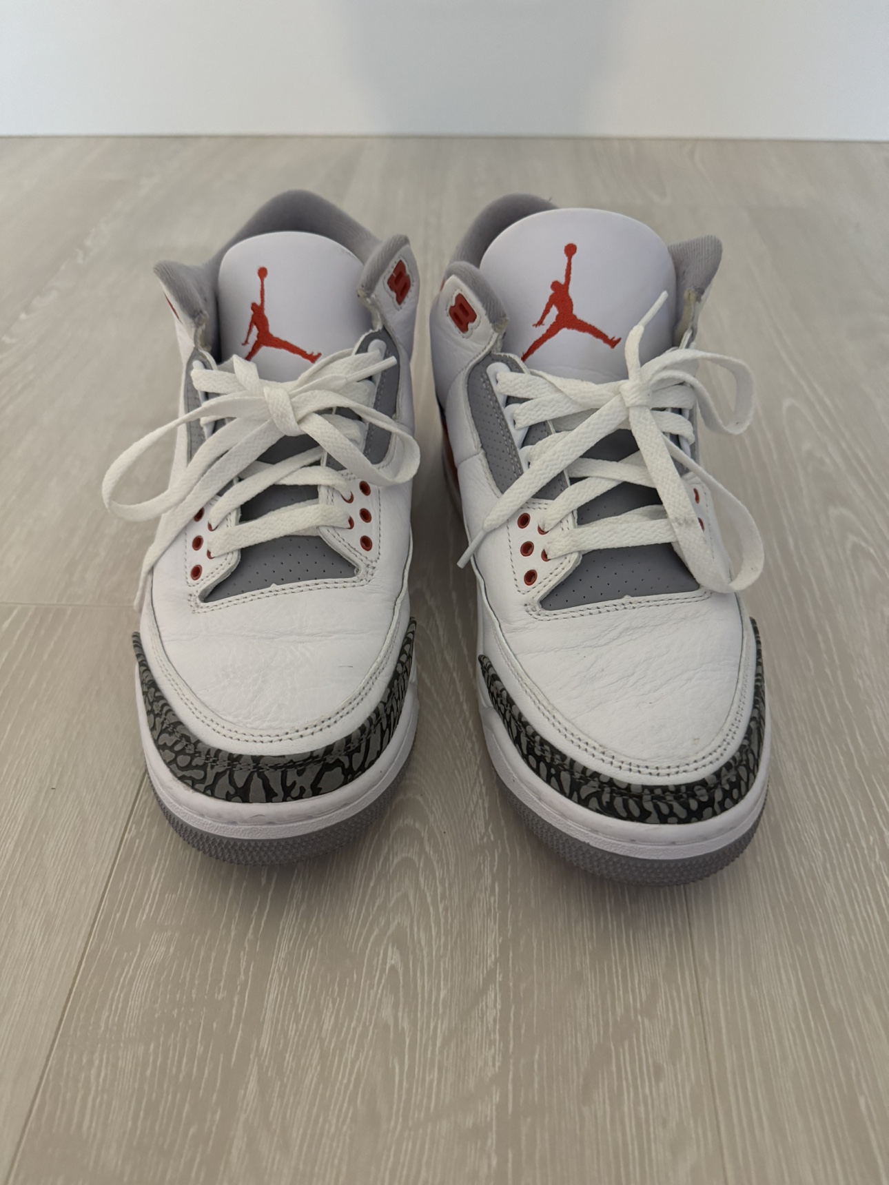 Air Jordan 3 Retro size 9