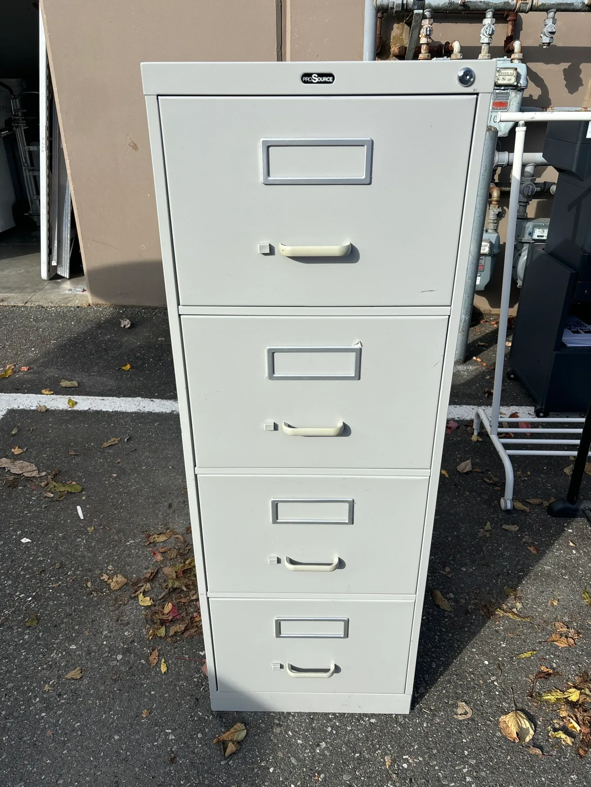 4-Drawer Filing Cabinet