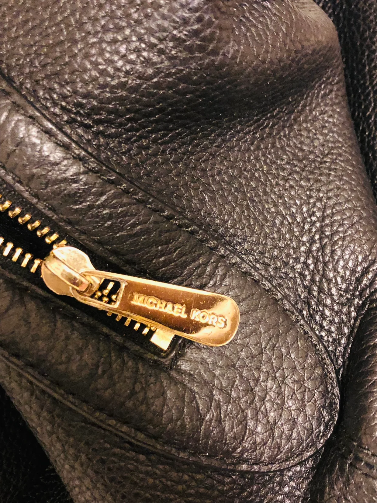 Michael Kors Jetset shoulder bag image indicator(4)