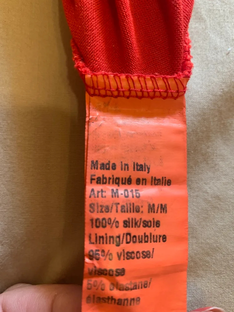 Red Sleeveless silk Dress (M) image indicator(7)