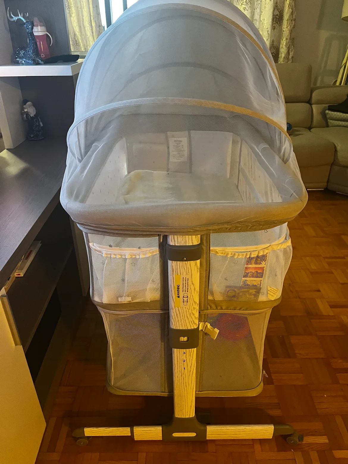 3 in 1 Baby Bassinet Bedside Crib for Infant,Baby Newborn image indicator(6)