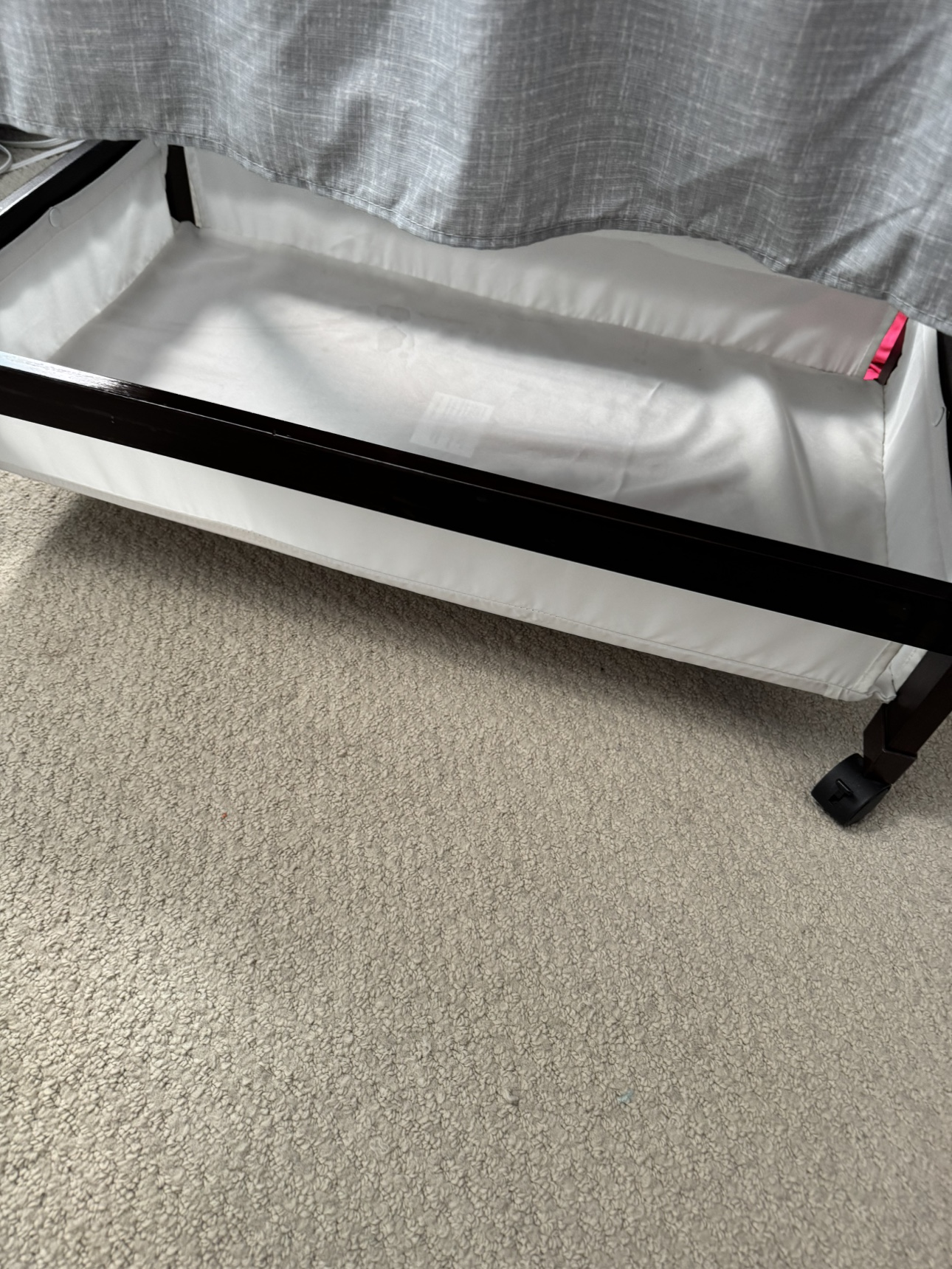 Summer infant bassinet - photo 3