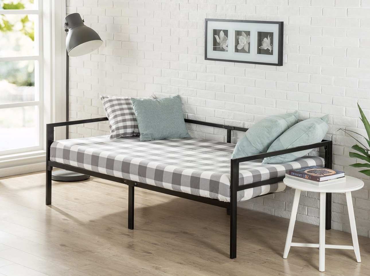 Free Metal Daybed Frame - photo 2