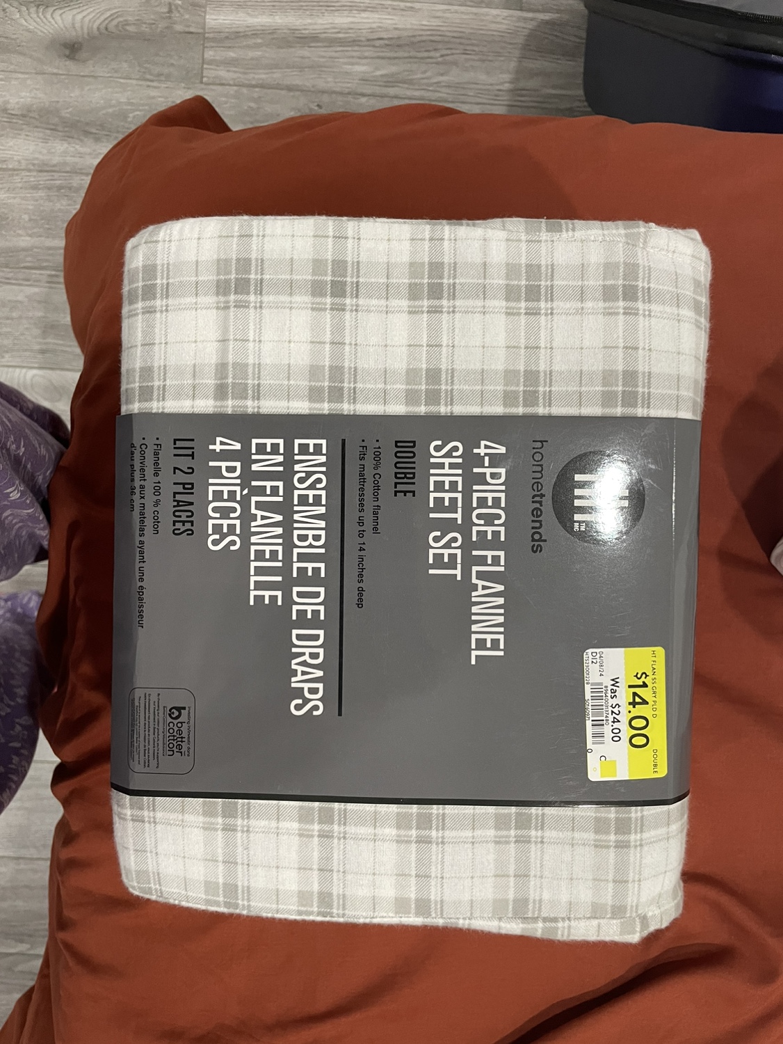 New double  Hometrends 4 Piece Flannel Sheet Set