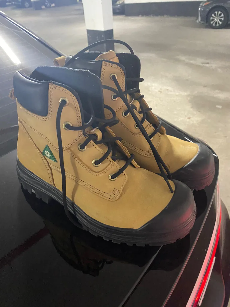 Construction Boots thumbnail