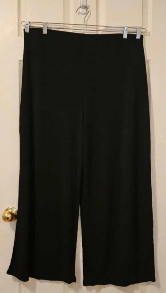 Black New Look Curves Women's Wide Leg Pants thumbnail