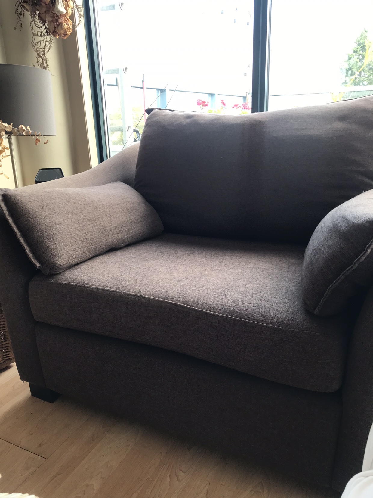 Two seater Armchair with Pillows - photo 2