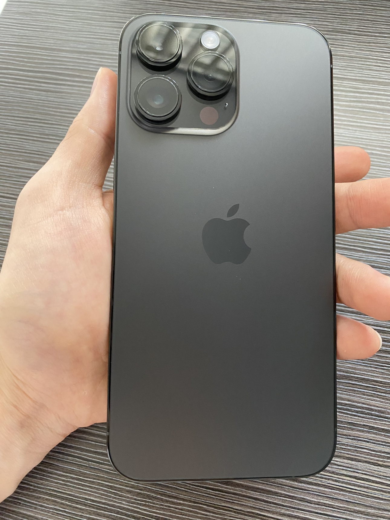 iPhone 14 Pro Max 512GB Space Black for $1,300 - photo 2