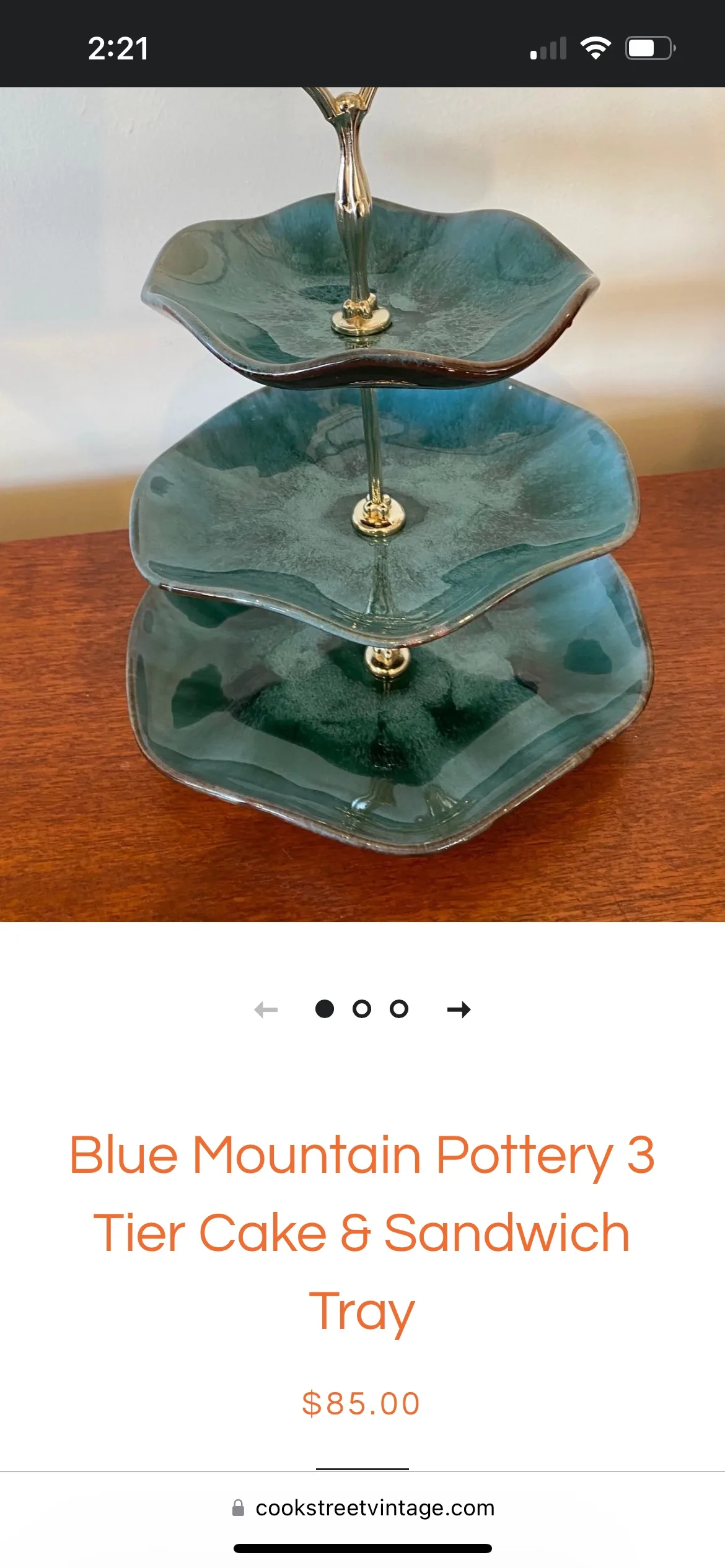 Blue Mountain Pottery Three Tier Serving Stand image indicator(5)