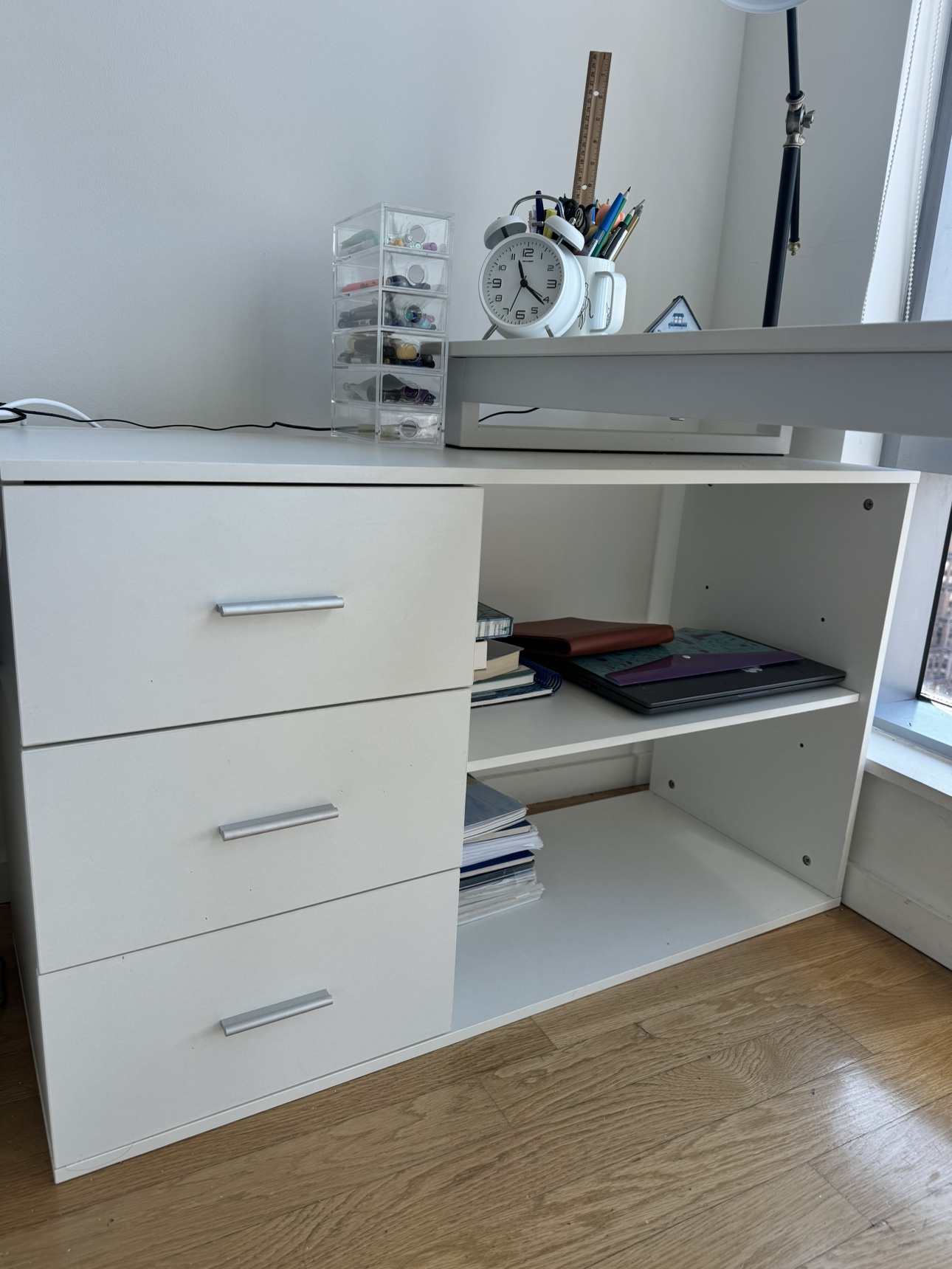 Desk with drawer - photo 4