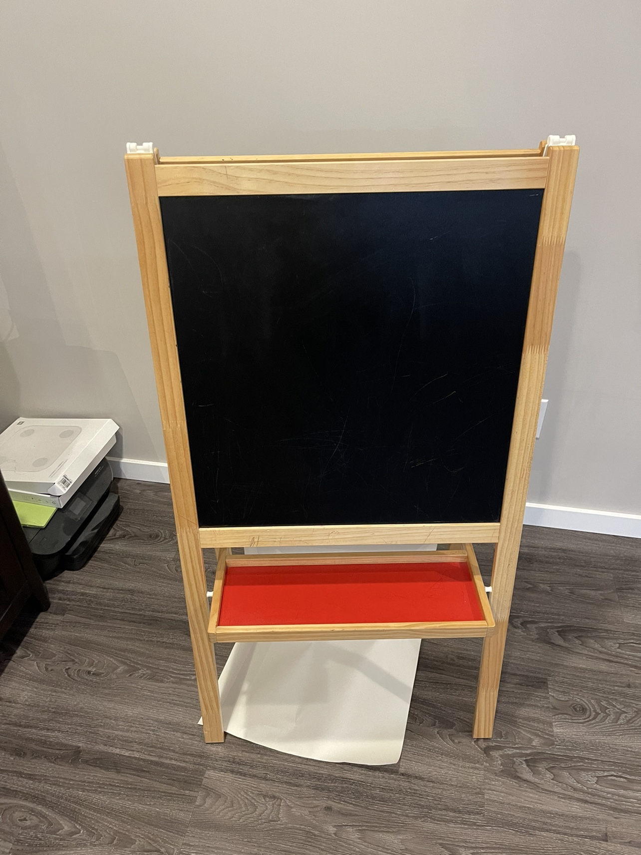 Double-Sided Chalkboard and Whiteboard Easel