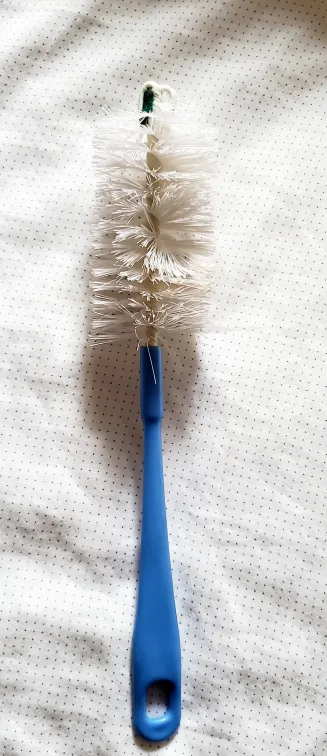 Bottle Cleaning Brush #freecycle thumbnail