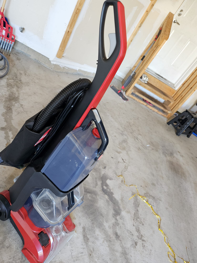 Hoover Power Scrub Deluxe Carpet Cleaner - photo 2