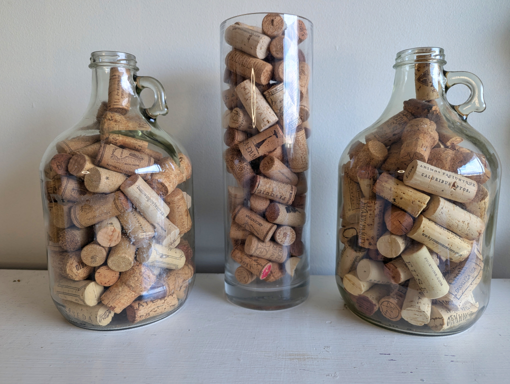 Jars fill up with corks - photo 3