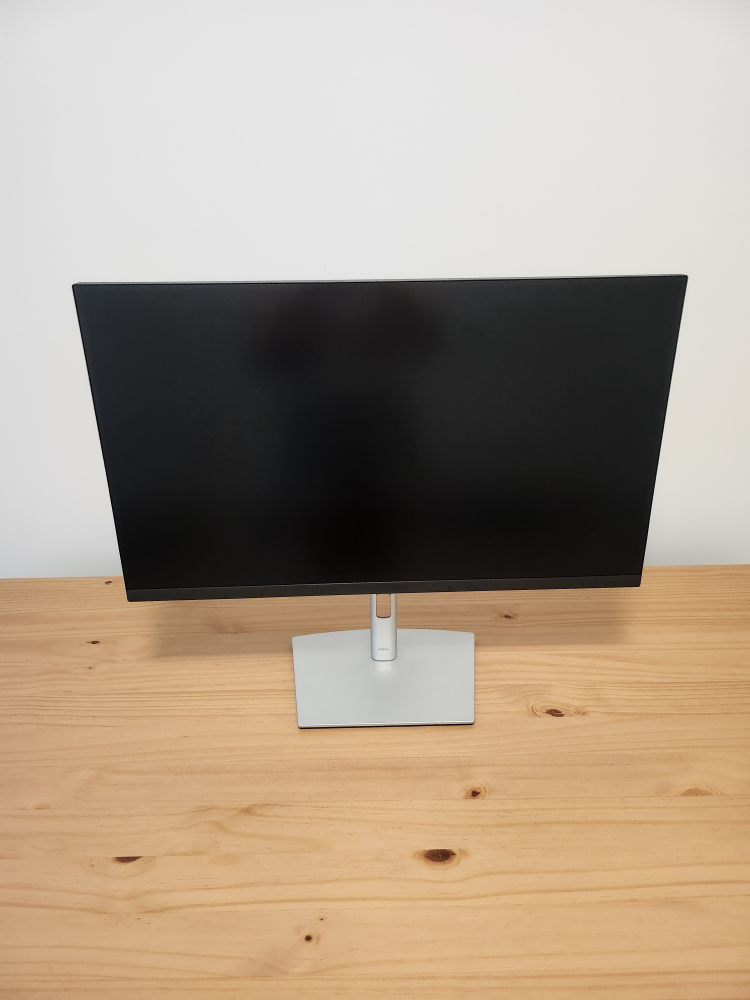 MOVING SALE - Dell 27" 4K USB - C Hub Monitor