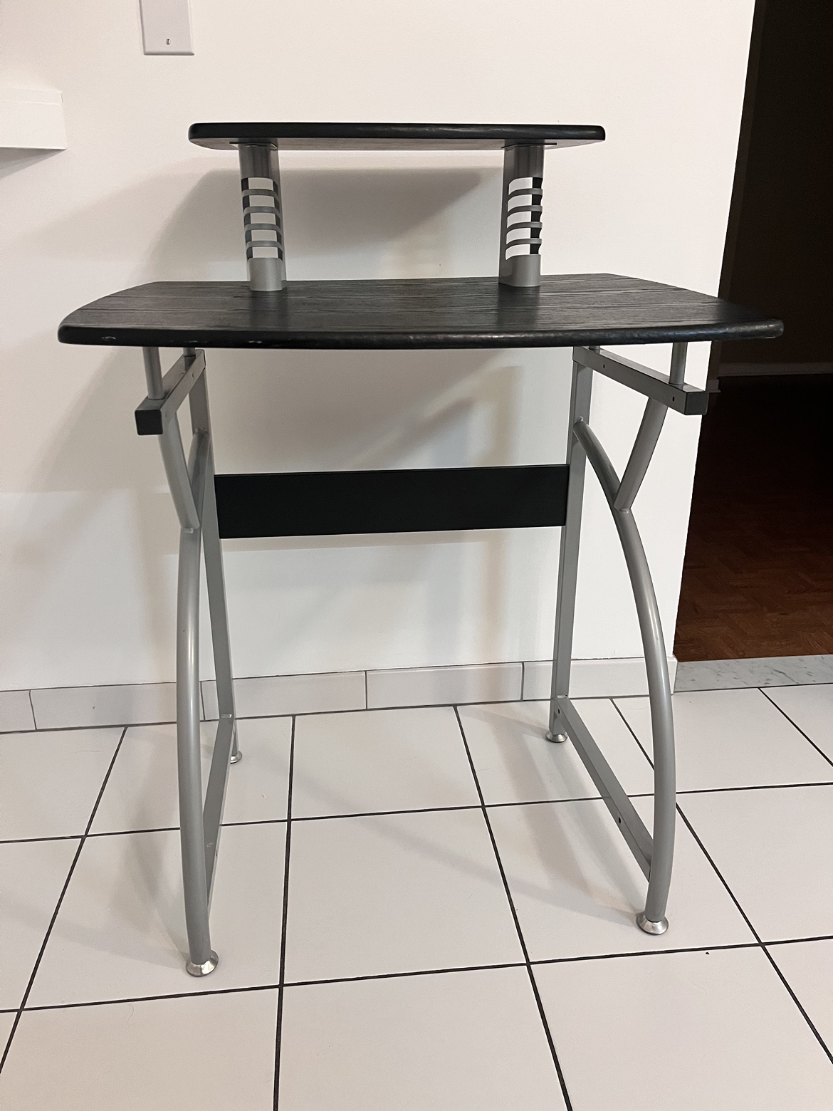 Compact Desk for Sale!! - photo 3