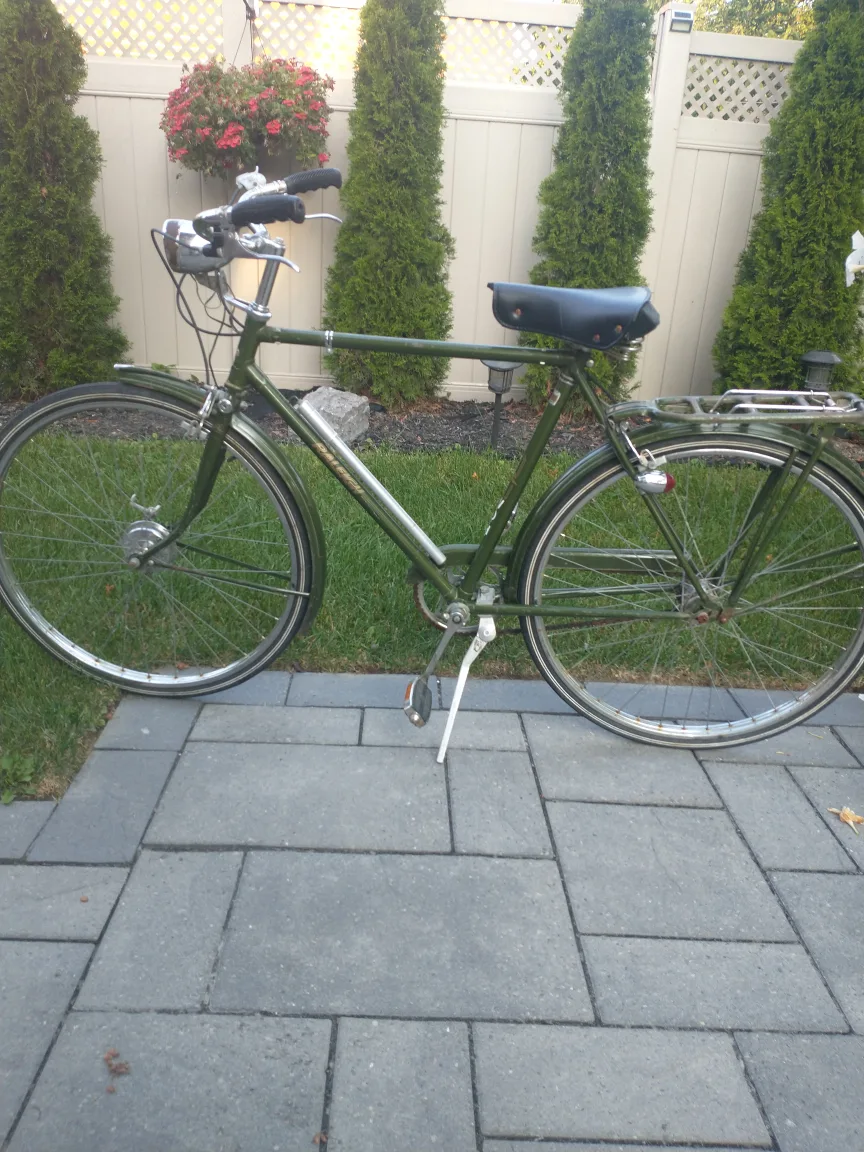 Vintage Raleigh Bicycle thumbnail