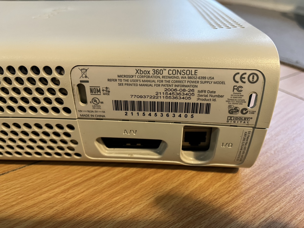 Xbox 360 (as is) - photo 4