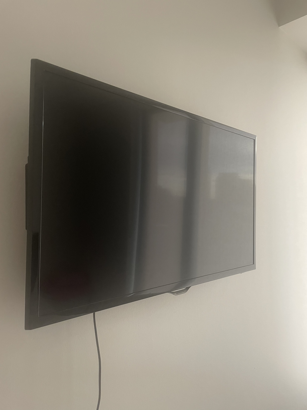 32 inch TV