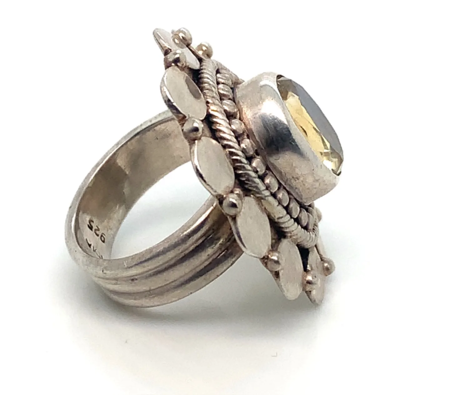 Smoky Quartz Sterling silver cocktail ring image indicator(6)