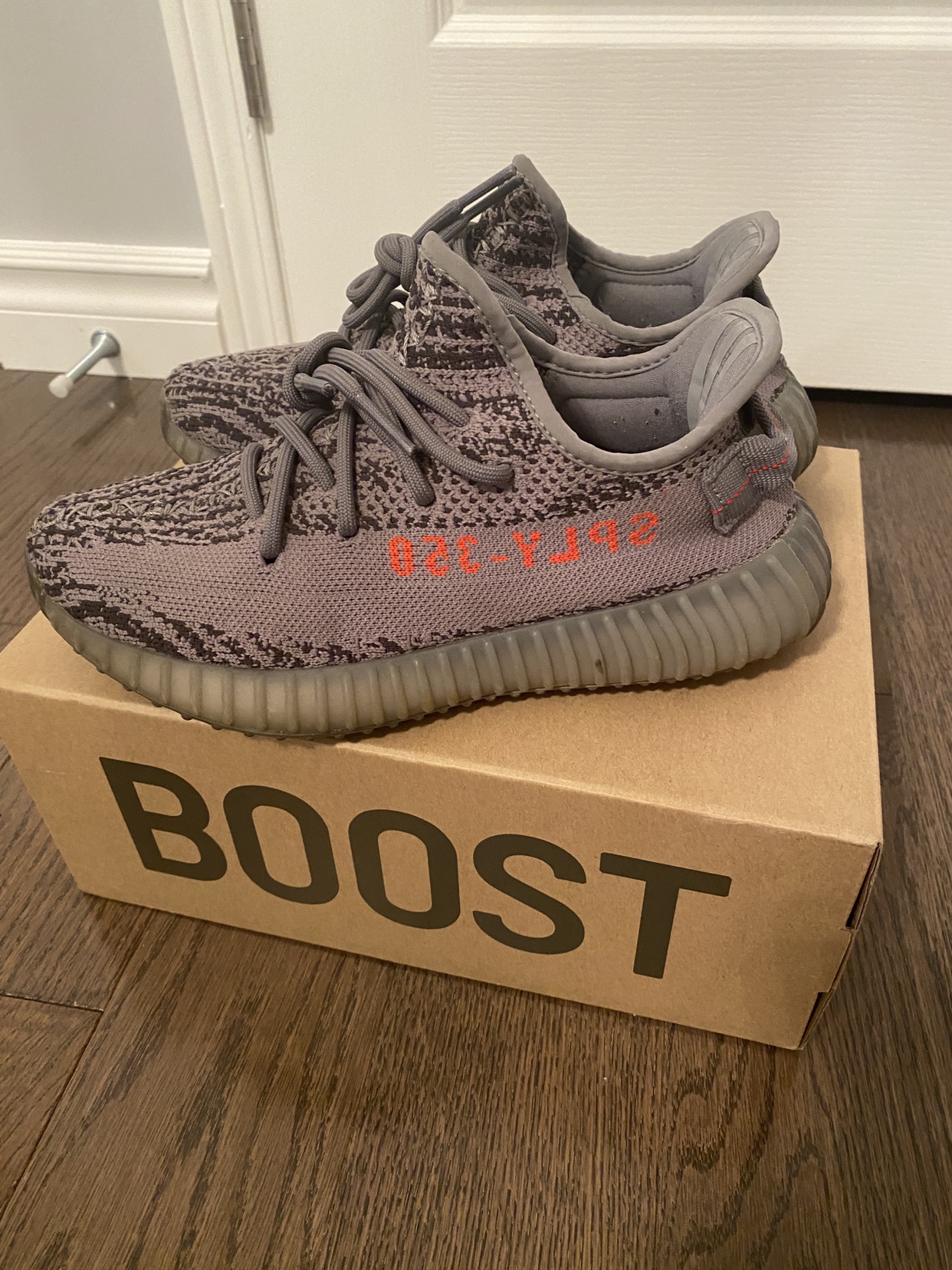 Yeezy Boost V2 - Beluga 2.0 (size 5.5)