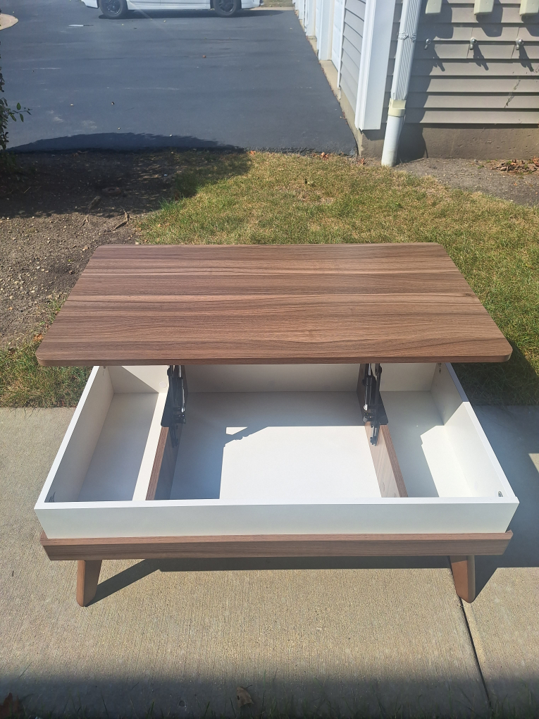 Modern Lift Top Coffee Table w/Hidden Storage