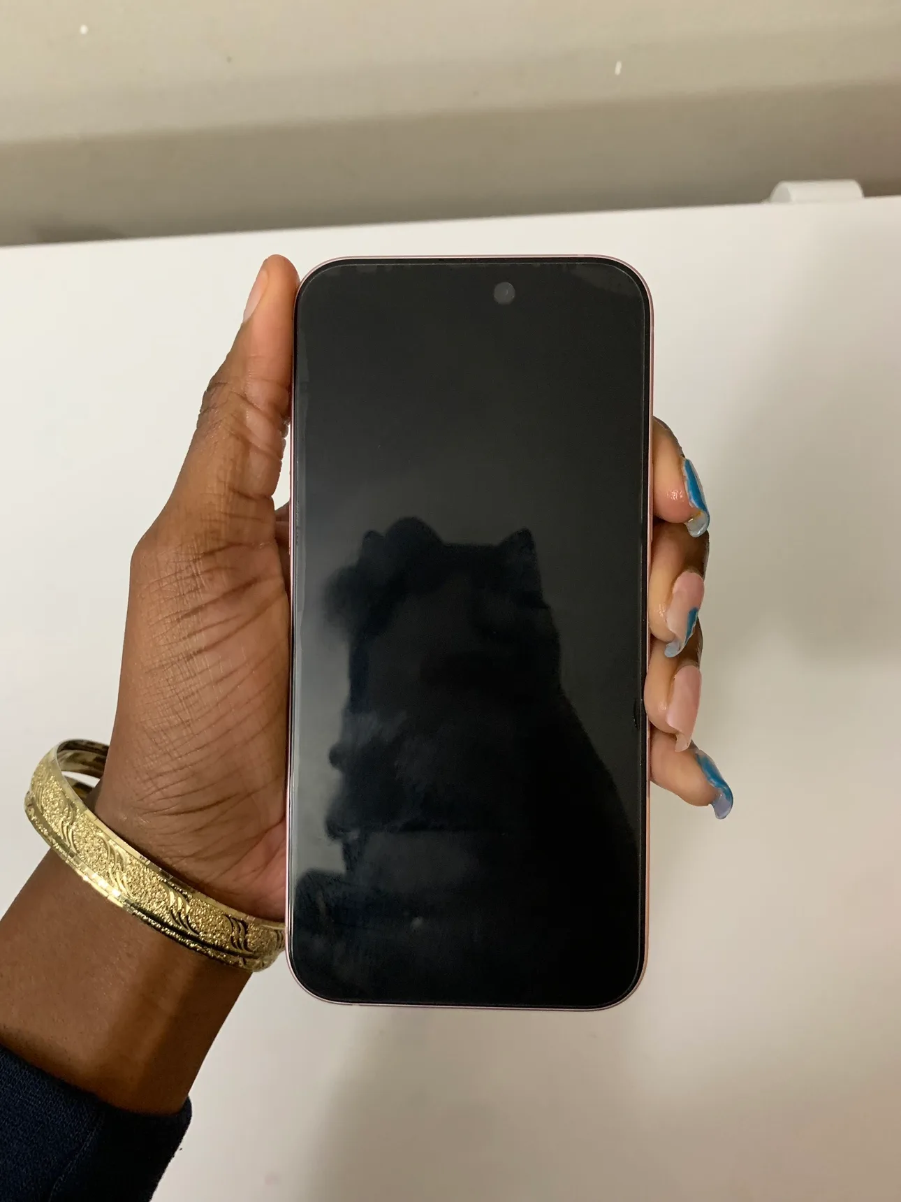 iphone 15 plus image indicator(2)