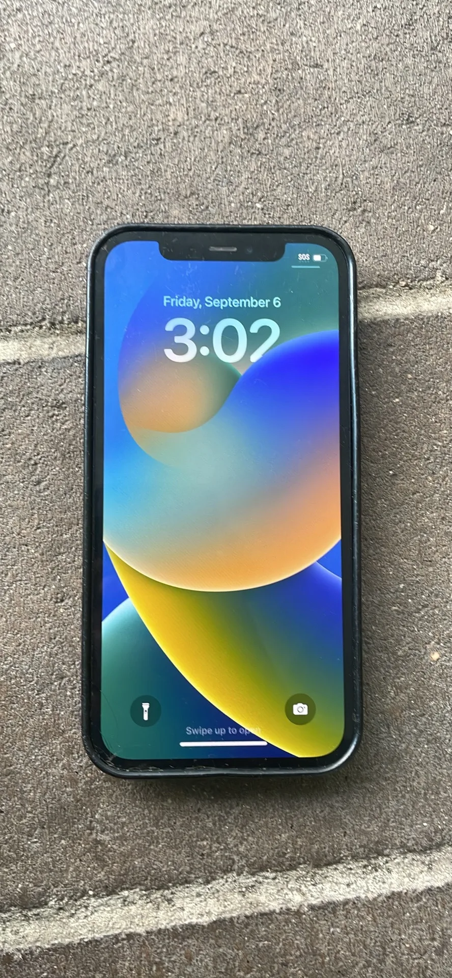 Apple Iphone 12 **Best Offer** thumbnail