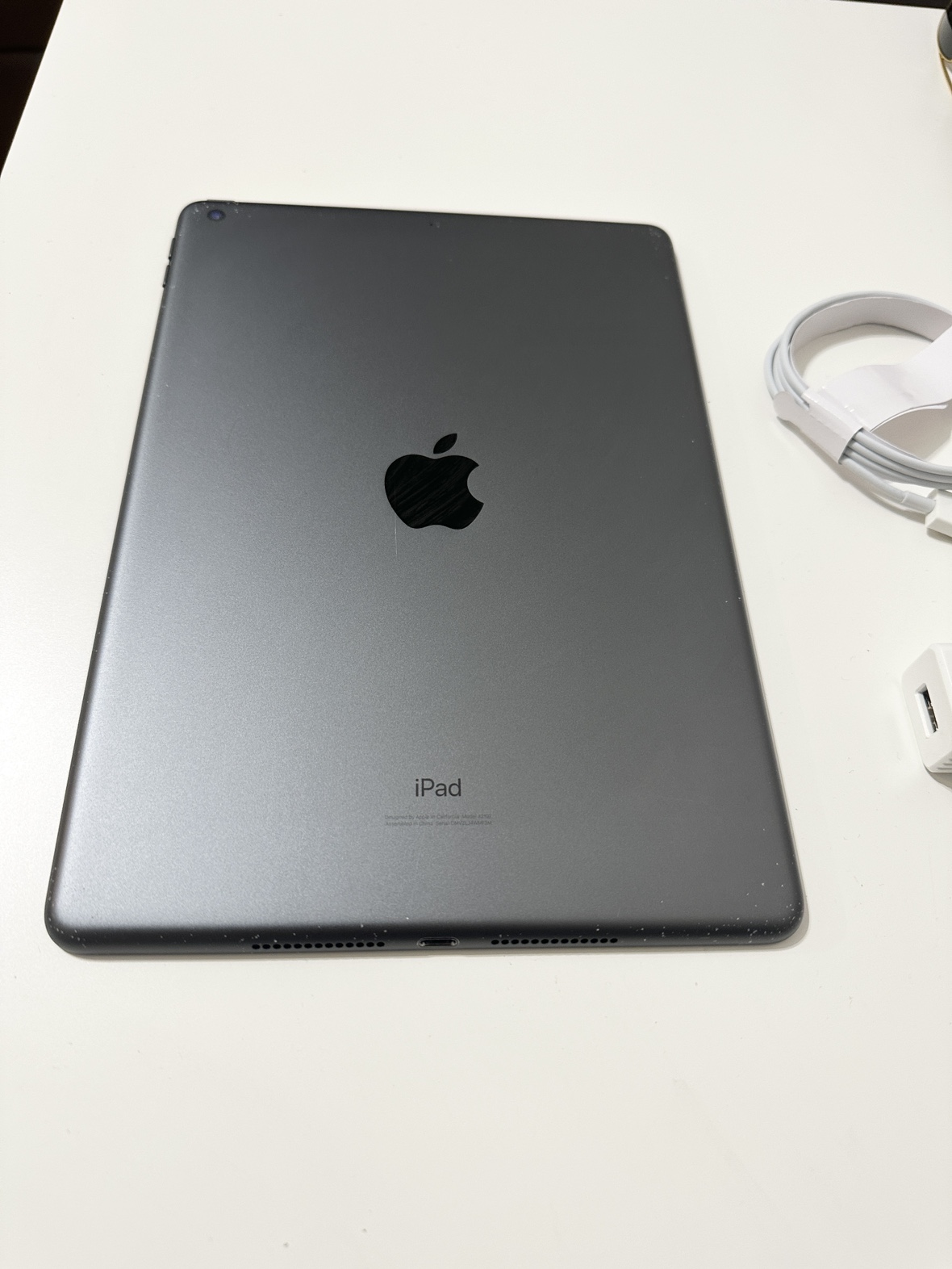 iPad 7th gen unlocked like new - photo 5