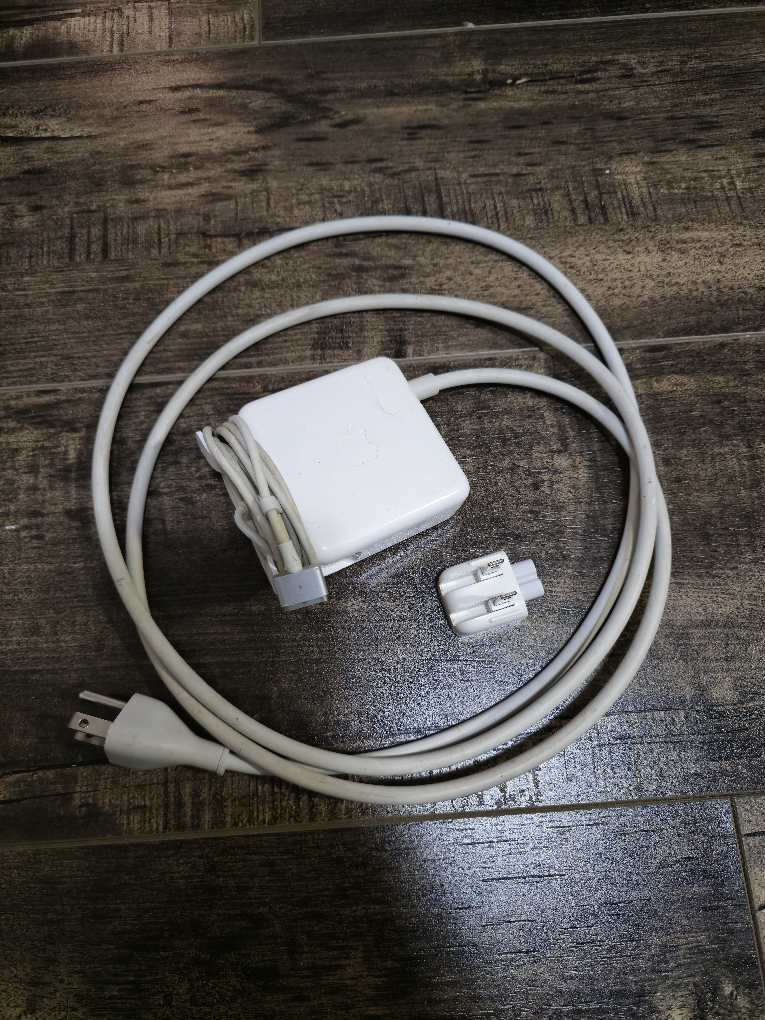 MacBook MagSafe 2 Power Adapter - photo 3