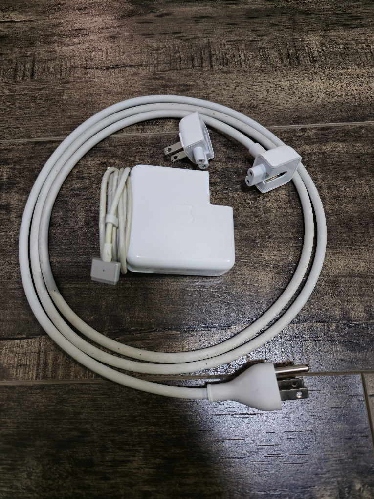 MacBook MagSafe 2 Power Adapter - photo 4