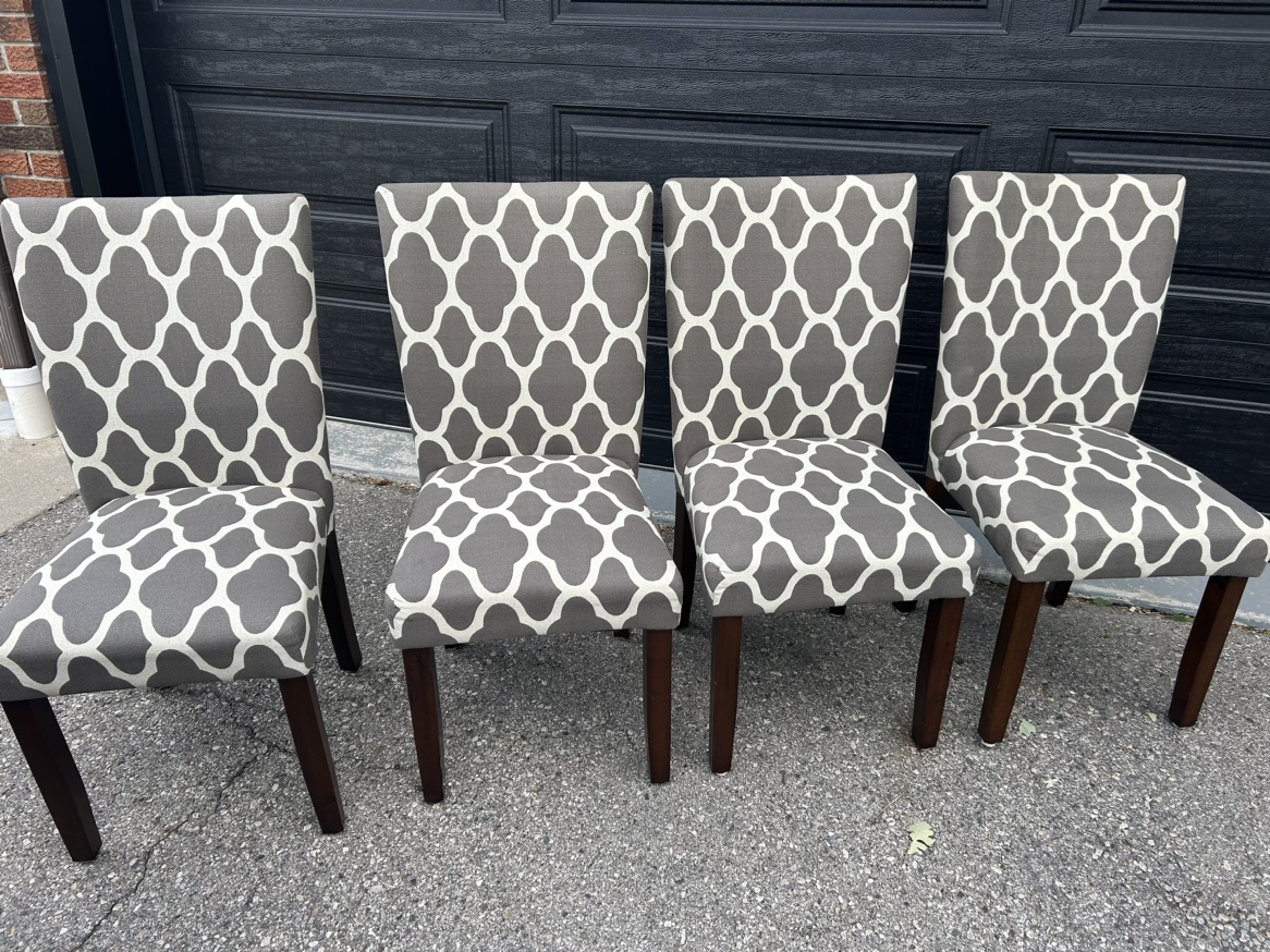 Set of 4 Dining Chairs - photo 2
