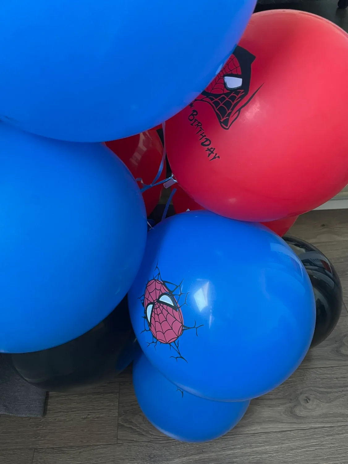 Spider-Man Balloons 🧡 thumbnail